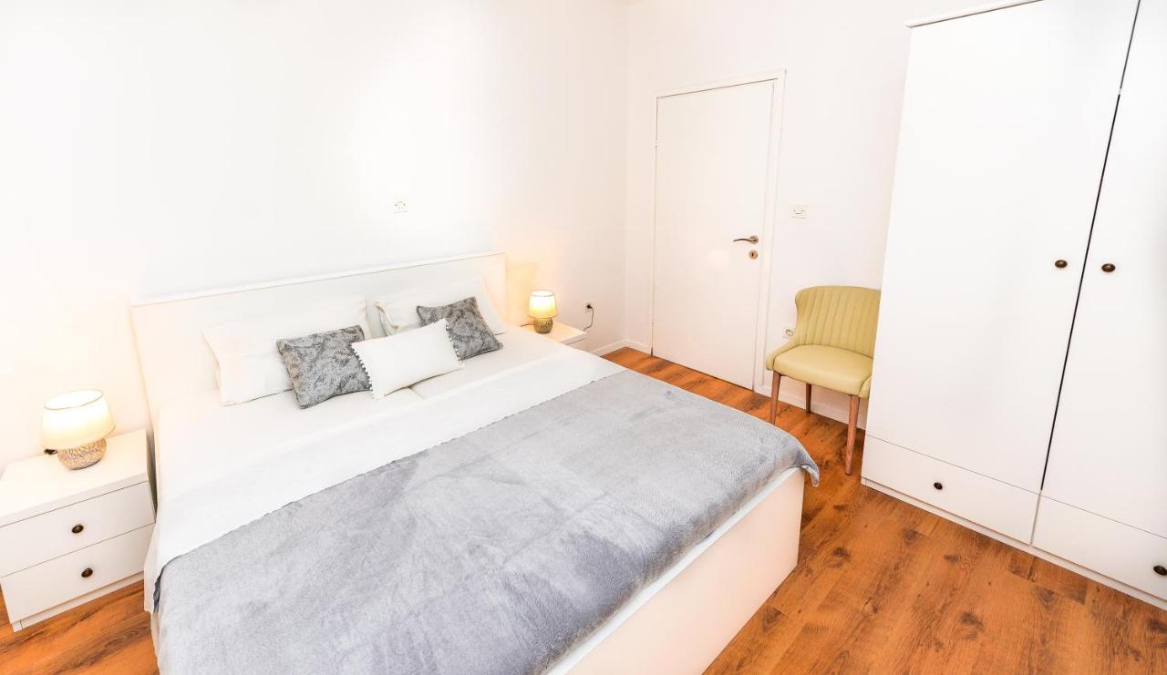 Apartments Ankica Novalja Eksteriør billede