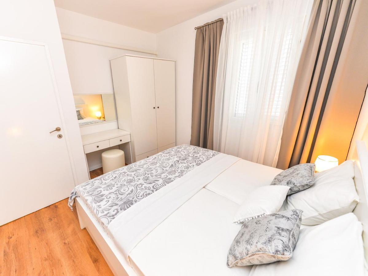 Apartments Ankica Novalja Eksteriør billede