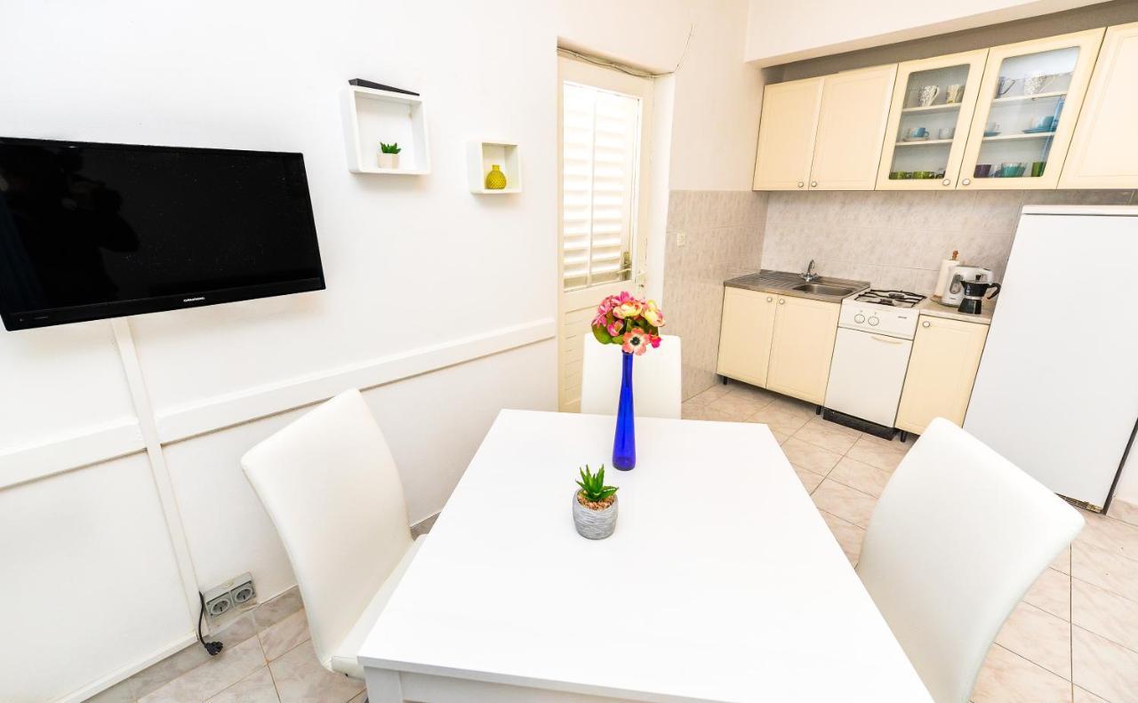 Apartments Ankica Novalja Eksteriør billede